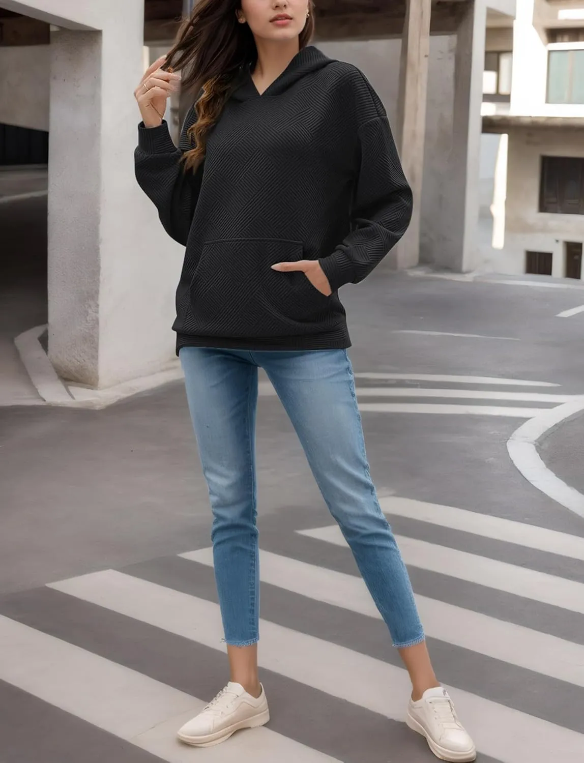 FEOYA Womens Oversized Hoodies Basic Hooded Sweatshirts Casual Long Sleeve Pullover Top with Hood Fall Winter