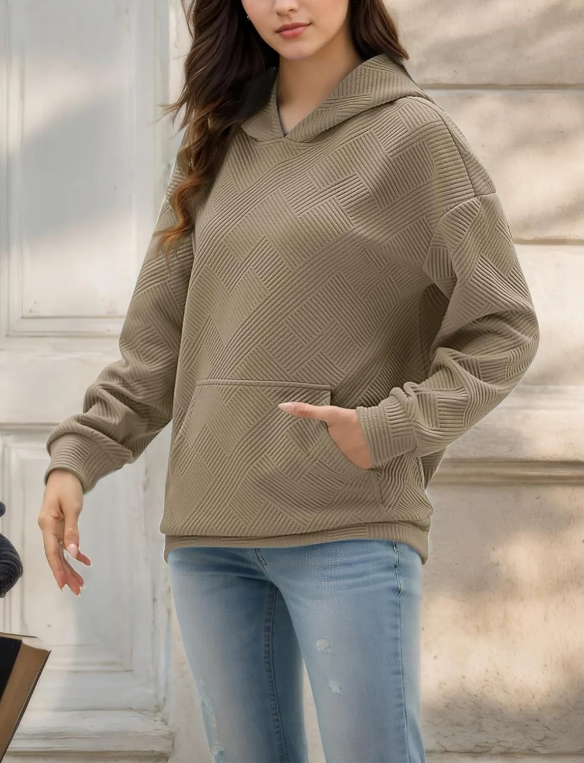 FEOYA Womens Oversized Hoodies Basic Hooded Sweatshirts Casual Long Sleeve Pullover Top with Hood Fall Winter